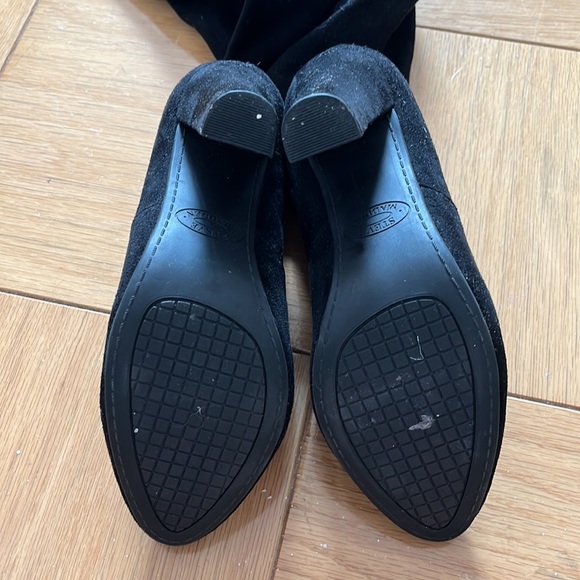 Steve Madden Size 6.5 Black Suede OTK Heeled Boots - Picture 4 of 4